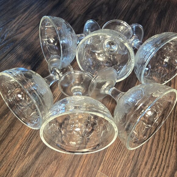 Vintage LUMINARC (France) Set of Six Fruit Pattern Embossed Dessert Cups - Picture 9 of 14